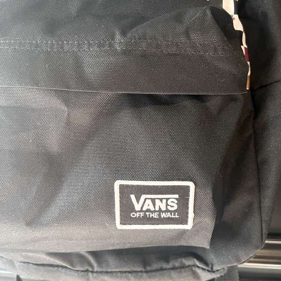 Vans Backpack Excellent Condition!!!! - Picture 3 of 8